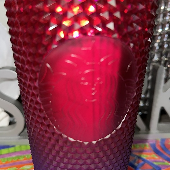 Walt Disney World Parks Starbucks Starbucks Cinderella Castle Geometric Tumbler - Picture 4 of 4